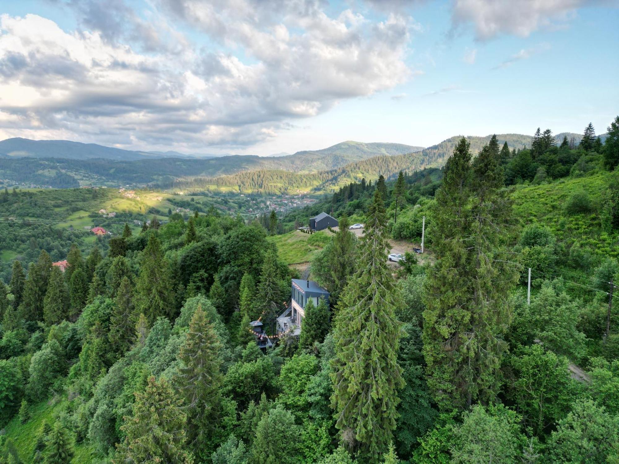 Forest Hub Slavske Exteriér fotografie