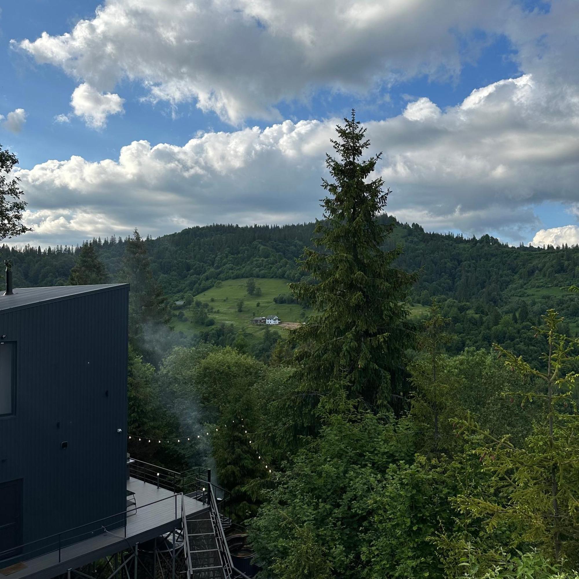 Forest Hub Slavske Exteriér fotografie